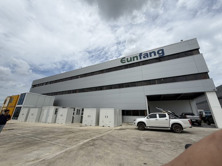 โรงงาน Cunfang พร้อมห้องน้ำสำเร็จรูปเรียงหน้าอาคาร